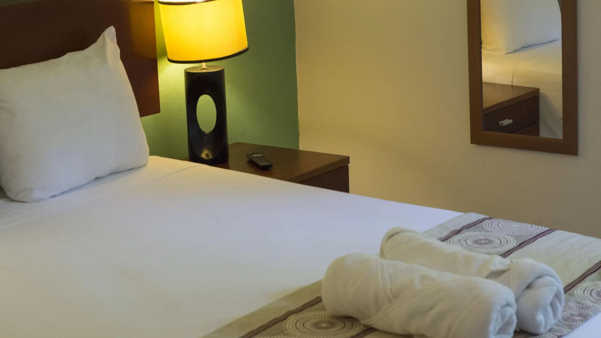 Aparthotel Maya Suites By Lhmg Playa del Carmen