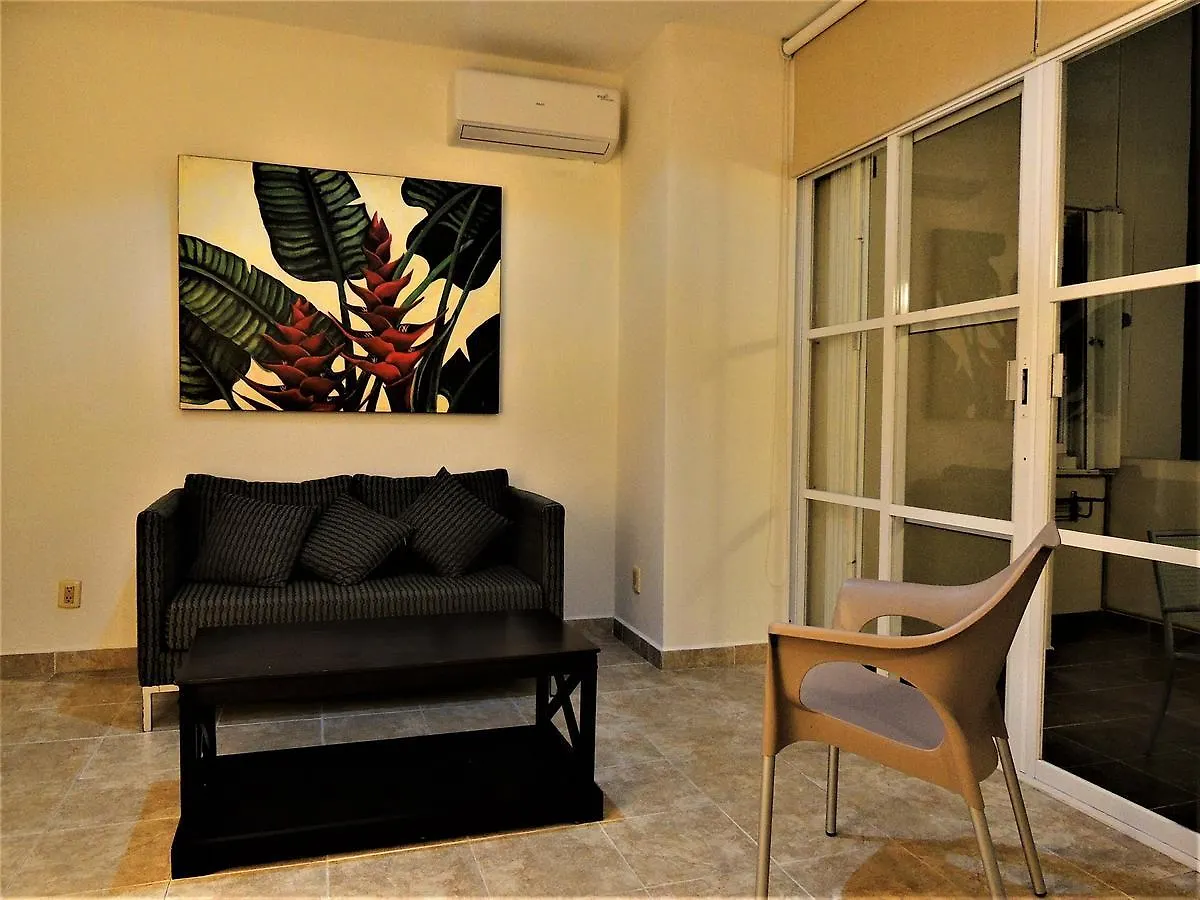 Maya Suites By Lhmg Playa del Carmen 3*,  Mexico