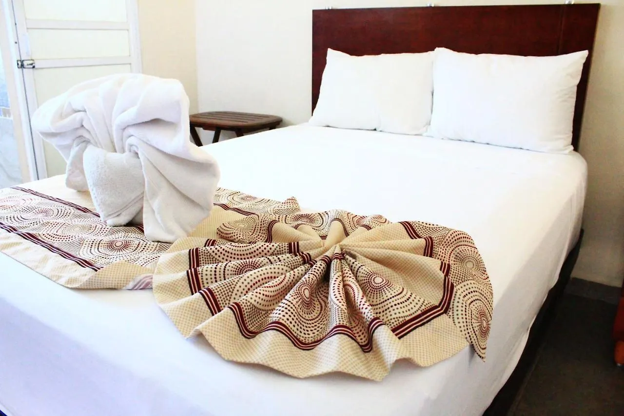 Maya Suites By Lhmg Playa del Carmen